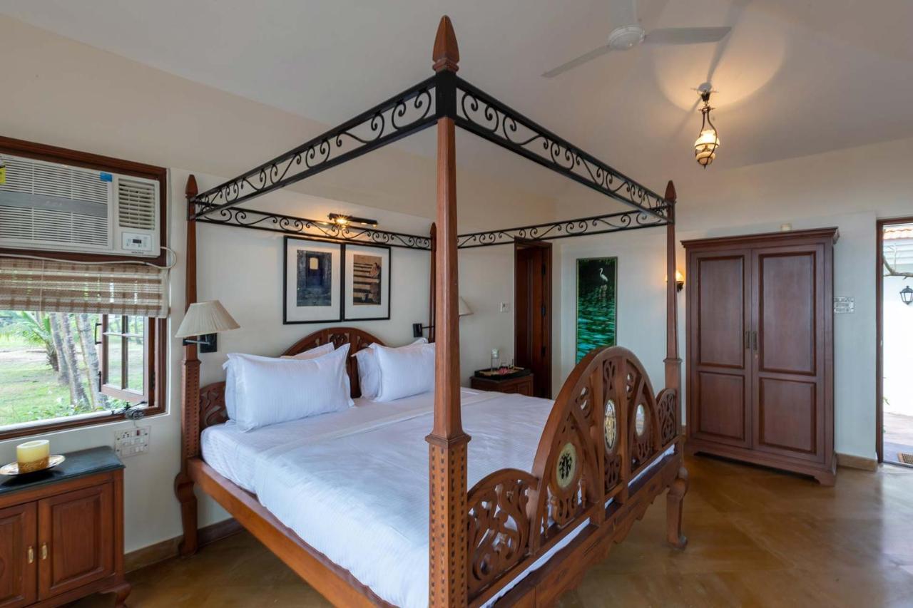 Casa Del Mer By Stayvista - Nearby Beach With, Sea-View Rooms & Coconut Farm Alībāg Εξωτερικό φωτογραφία
